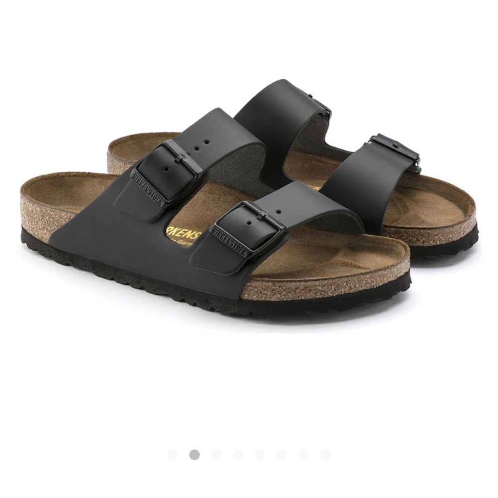 Birkenstock Arizona slides in black leather
